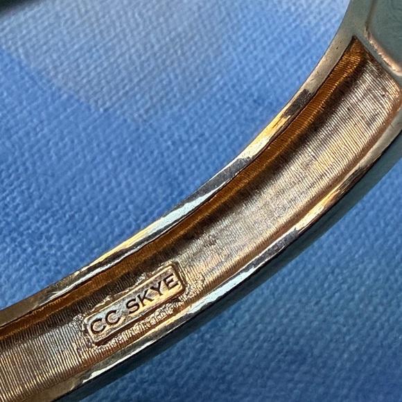 CC Skye Gold Mercy Spike Bracelet 18K Gold Plated Bangle Size 6.75 - Picture 7 of 8